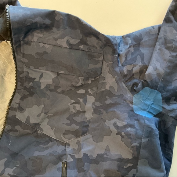 Alpine Design Parka - Picture 9 of 13